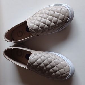 Guess womens loafers